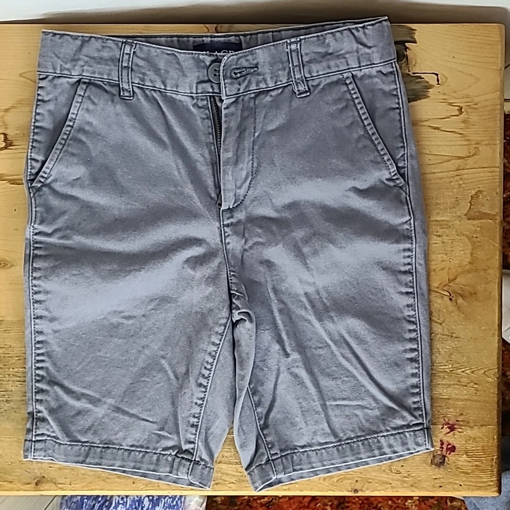 Children's Place Sz 7 Grey Shorts LIKE NEW